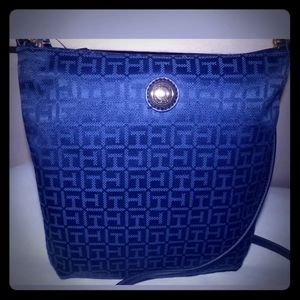 Tommy Hilfiger Large Navy Crossbody